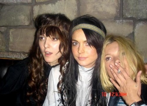Smoking with Irina Lazareanu & Lindsay Lohan